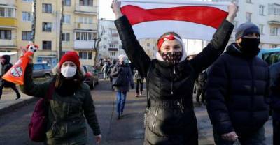 Belarus charges independent journalists with tax evasion - udf.by - Belarus