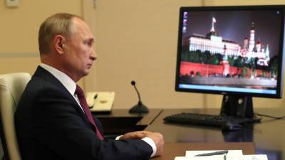 Владимир Путин - Ирек Файзуллин - Аглая Чайковская - Путин призвал Правительство РФ решить проблему с аварийным жилым фондом - politros.com - Россия