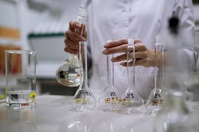 Еще два добровольца скончались после прививки Pfizer - lenta.ru - Норвегия - Осло