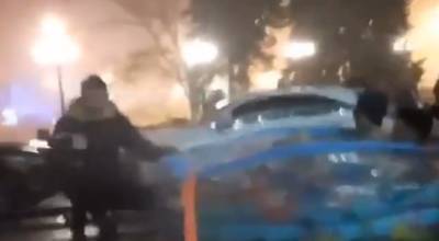 В Донецке мажоры ездили на грузовике по городу в бассейне с водой - real-vin.com - Украина - Донецк