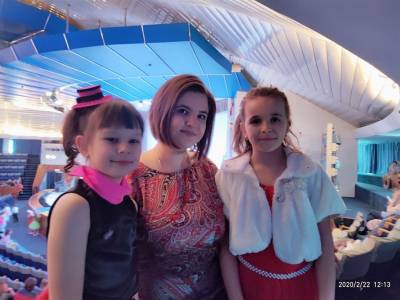 Russian girls и песни до утра. Как в 16 лет создать вокальную студию и влюбиться в работу - ulpravda.ru - Ульяновск