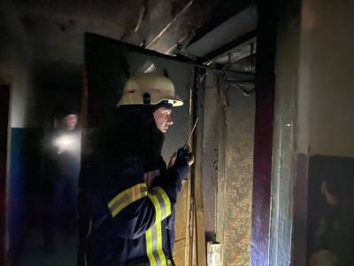В Северодонецке горела квартира: спасатели эвакуировали жильцов подъезда и нашли пострадавшего - vchaspik.ua - Северодонецк