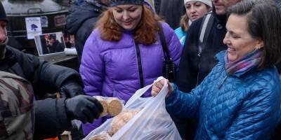 Барак Обама - Виктория Нуланд - Венди Шерман - Джо Байден - Байден хочет вернуть Викторию Нуланд на высокий пост в Госдеп - ruposters.ru - США - Киев - Иран