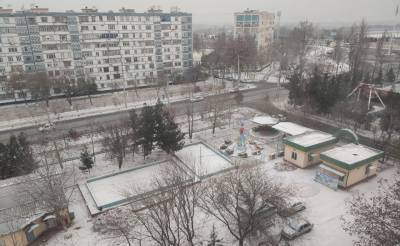 В Узбекистане пошел "техногенный снег". В Узгидромете объяснили странные осадки по всей стране - podrobno.uz - Узбекистан - Ташкент
