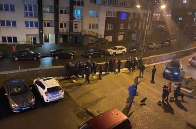 В Минске силовики «кошмарят» белорусов во дворах - from-ua.com - Минск