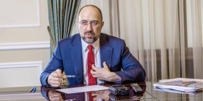 Михаил Бродский - Денис Шмыгаль - Шмыгаль поручил проверить данные о тайной вакцинации украинских политиков от коронавируса - nv.ua