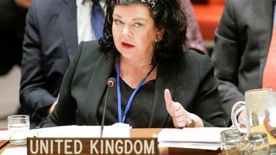 Карен Пирс - Британский посол призвала Запад не допустить победы России в пандемии - iz.ru - Москва - США - Вашингтон - Англия - Пекин