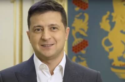 Владимир Зеленский - "Нет лучшего дня, чтобы объясниться…": Зеленский трогательно поздравил украинцев с Рождеством, пробирает до дрожи - akcenty.com.ua