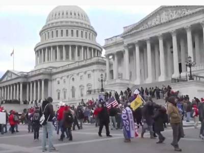 Дональд Трамп - Джо Байден - В США революция – сторонники Трампа штурмом взяли Капитолий - bloknot.ru - США - Вашингтон