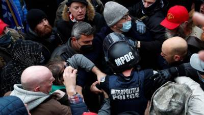Джо Байден - Роберт Конти - Минимум 13 человек задержаны в ходе протестов в Вашингтоне - iz.ru - США - Вашингтон