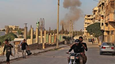 Башар Асад - Вячеслав Сытник - Террористы совершили 26 обстрелов в идлибской зоне деэскалации в Сирии - russian.rt.com - Сирия