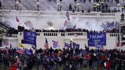Дональд Трамп - Погибшие у Капитолия: жертвами столкновений в Вашингтоне стали 4 человека - ru.euronews.com - Китай - США - Вашингтон