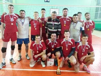 Сборная Кунгура по волейболу выиграла в 2020 году два главных краевых турнира - iskra-kungur.ru - Пермский край - Краснокамск