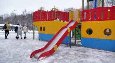 В Ярославле детям запретили кататься на горках - progorod76.ru - Ярославль