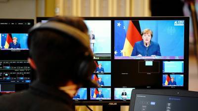 Ангела Меркель - Меркель призывает к сильной Европе с мудрым взглядом на остальной мир - russian.rt.com