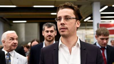 Алла Пугачева - Максим Галкин - Максим Галкин показал, как его дети колядовали в сочельник - nation-news.ru