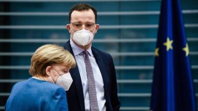 Ангела Меркель - Абсурдное решение Меркель: Германия отказалась от 70 млн доз вакцины во вред себе - germania.one
