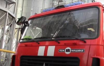 Спецслужбы подняты по тревоге: пожар полностью уничтожил кафе - ukrainianwall.com - Киев - район Голосеевский