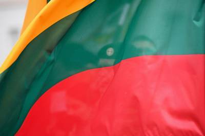Витаутас Ландсбергис - Бывшему спикеру сейма Литвы Ландсбергису предложили дать новый статус - pnp.ru - Литва