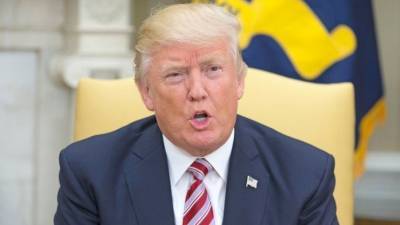 Дональд Трамп - Марк Цукерберг - Джо Байден - Страницы Трампа в Facebook и Instagram заморозили до конца срока - 5-tv.ru - США