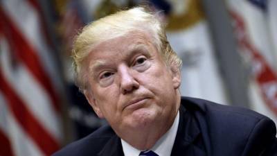 Дональд Трамп - Чак Шумер - Джо Байден - «Ни единого дня у власти!» — лидер демократов призвал отстранить Трампа - 5-tv.ru - США - Вашингтон