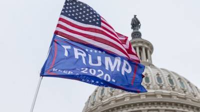 Дональд Трамп - «Битва продолжится»: политолог пояснил, к чему приведет штурм Капитолия в США - 5-tv.ru - США