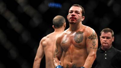 Боец UFC Ривера задержан по подозрению в покушении на убийство - russian.rt.com - Мексика