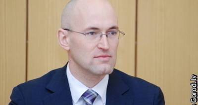 Дмитрий Олейников - Даниэль Павлютс - "В разгар кризиса главой Минздрава мы ставим музыканта!": Сейм утвердил нового министра - lv.sputniknews.ru - Рига - Латвия
