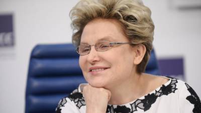 Елена Малышева - Малышева оценила вакцинацию препаратом «Спутник V» - riafan.ru - Москва