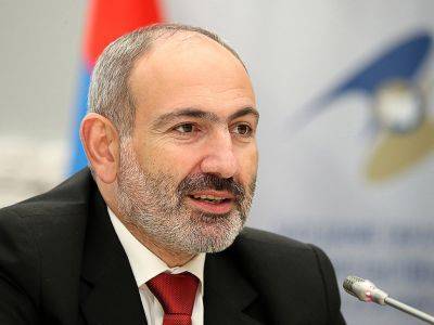 Никол Пашинян - Премьер-министр Армении Пашинян ушел на самоизоляцию - kasparov.ru - Азербайджан - Ереван