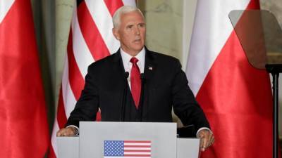 Дональд Трамп - Нэнси Пелоси - Майк Пенс - Демократы требуют вице-президента Пенса отстранить Трампа от власти и занять его место - ru.espreso.tv