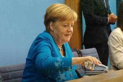 Йенс Шпан - Армин Лашет - Газета Вild назвала имя преемника Меркель - mk.ru