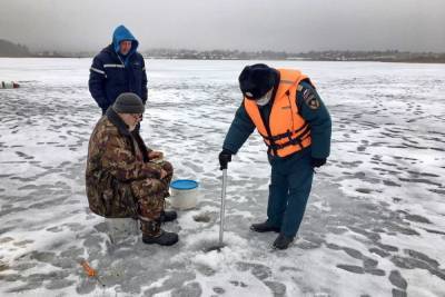 8 января рейды на водоемах проводят патрули на четырех территориях Смоленщины - mk-smolensk.ru - Смоленск - Смоленская обл. - район Гагаринский - район Смоленский