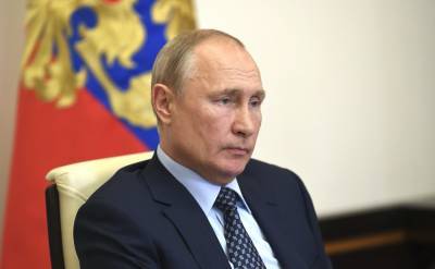 Владимир Путин - Путин подписал новый закон: введен лимит на сигареты - news102.ru