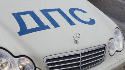 Петербуржец погиб под колесами машины во время катания на капоте - vesti.ru - Санкт-Петербург - район Тосненский