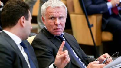 Вячеслав Фетисов - Фетисов призвал сократить часы тренировок у детей - riafan.ru