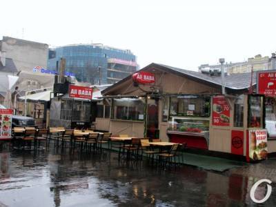 В Одессе – дождливый локдаун: как это происходит? (фото) - odessa-life.od.ua - Одесса - Торговля
