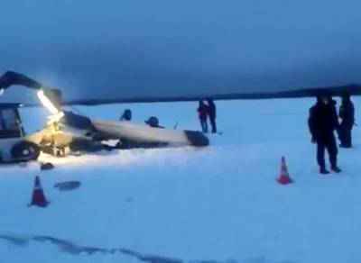 СК возбудил уголовное дело после крушения самолета в Ленобласти - m24.ru - Ленинградская обл. - окр.Сзфо