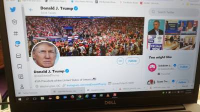 Дональд Трамп - Twitter на постоянной основе заблокировал аккаунт Трампа - svoboda.org - США