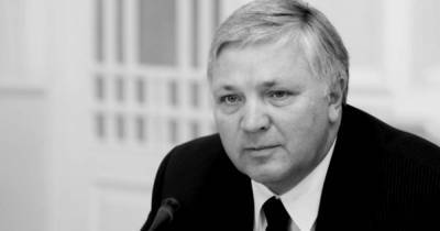 Умер заболевший COVID-19 первый вице-губернатор ХМАО Бухтин - ren.tv - Москва - Казань - Югра - Сахалинская обл.