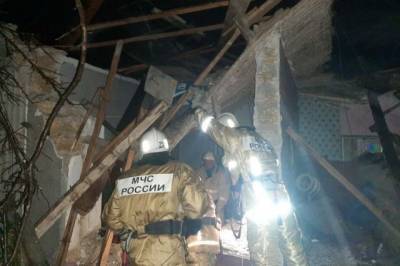В Крыму из-за взрыва газа в доме пострадали три человека - aif.ru - Крым - Саратов - Челябинск - район Черноморский