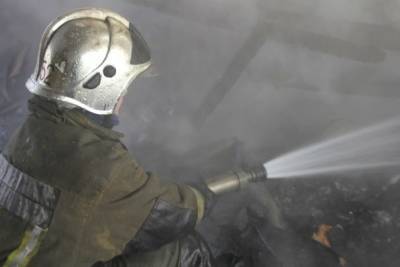 Здание в Василеостровском районе загорелось после воспламенения дизтоплива - polit.info