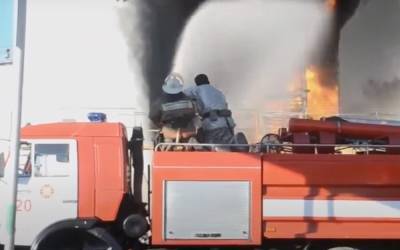 Огненный ад: нефтебаза вспыхнула, как факел - спасатели выбились из сил, детали ЧП - akcenty.com.ua - Николаевская обл. - Гсчс