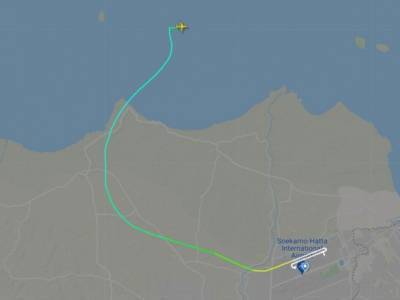 Авиадиспетчеры потеряли связь с лайнером Boeing из Индонезии - unn.com.ua - Киев - Индонезия - Джакарта