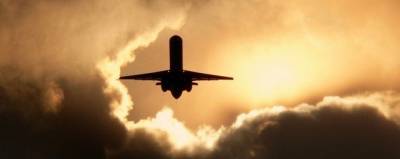 Вылетевший из Джакарты в Понтианак Boeing пропал с радаров - runews24.ru - Индонезия - Джакарта
