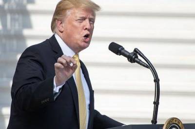 Дональд Трамп - "Нас не заставят замолчать": Трамп пригрозил Твиттеру ща блокировку аккаунта - from-ua.com - США