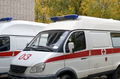 На Московском шоссе в Рязани мужчина на «Шкоде» врезался в столб - 7info.ru - Рязань
