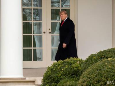 Дональд Трамп - "Хочу, чтобы он ушел". Первый сенатор – республиканец призвала к отставке Трампа - gordonua.com - США