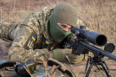 Иван Сирко - Украинские снайперы тренируются на Донбассе с новыми винтовками - topwar.ru - Луганская обл.