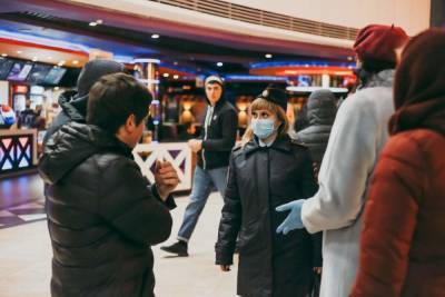 В курских ТЦ вновь провели рейды по соблюдению масочного режима - chr.mk.ru - Курская обл.